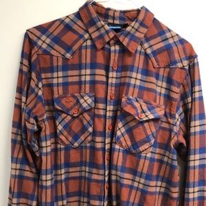 Kavu plaid button up wth front pockets like new XL